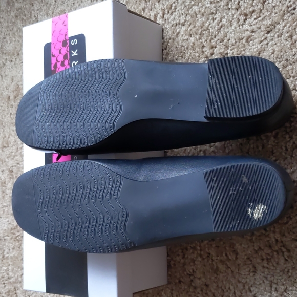 Cute ribbon flats - Picture 2 of 5